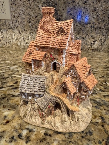 The house top by david - house,